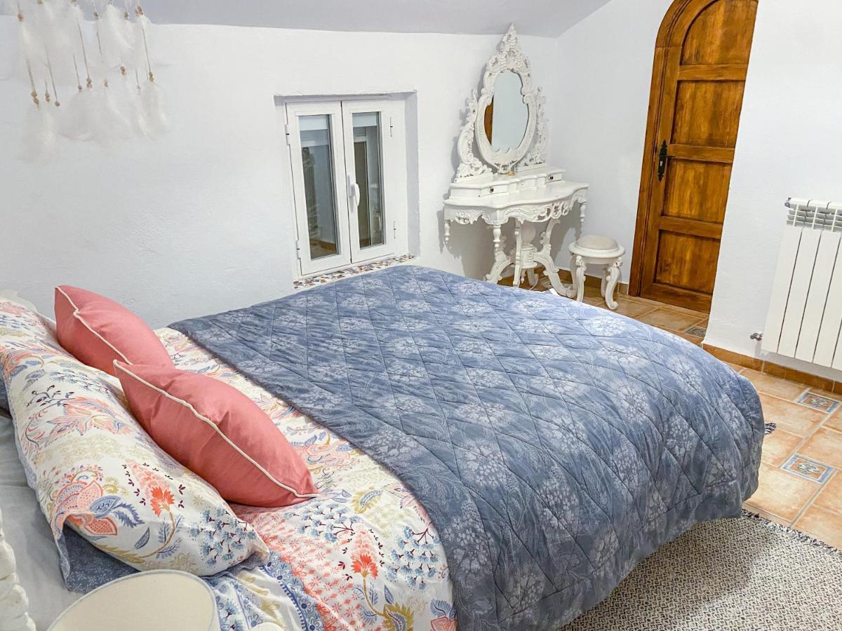 Dragonfly House Spain 안테케라 외부 사진